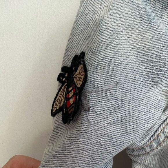 Gap Kids Button-Down Sequin Patches Denim Jacket Light Wash Blue Size M - Picture 6 of 13